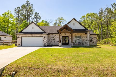 960 Road 6609 Dayton TX 77535