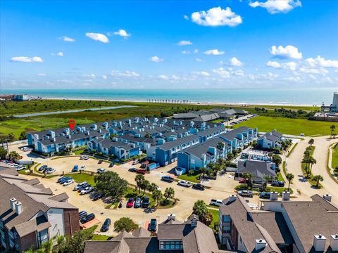 Photo of 3506 Cove View Boulevard #1011, Galveston, TX 77554 (MLS # 34327555)