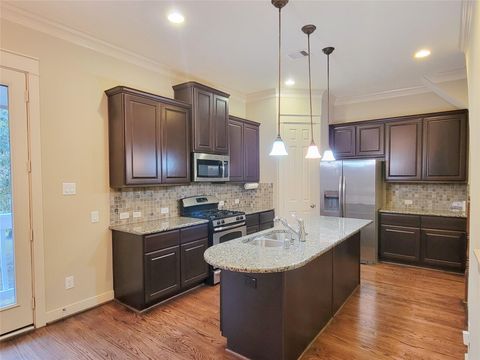 Photo of 1237 Hobbs Reach Lane Ln, Houston, TX 77078 (MLS # 81207242)