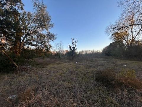 Vacant Land For Sale - 6245 Highway 105<br/> Jefferson County, Beaumont, TX 77708