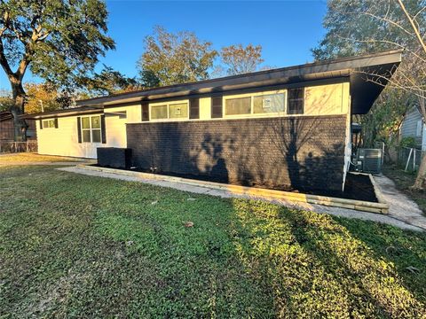 2619 Sinclair Street Pasadena TX 77503