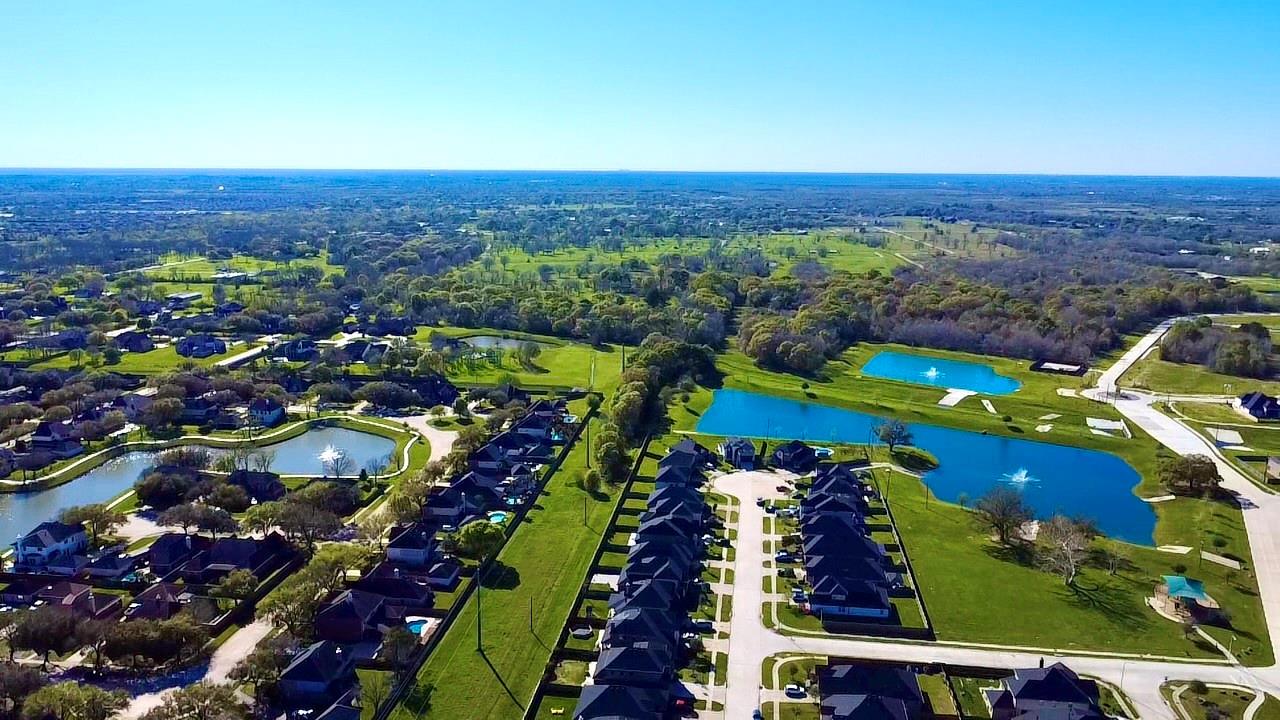 2628 Friendship Lane