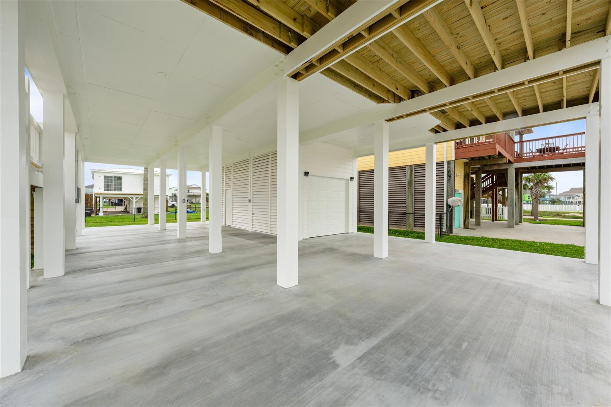 23107 Miramar Circle