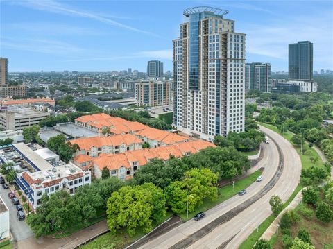 Photo of 3231 Allen Parkway #1210, Houston, TX 77019 (MLS # 19323825)