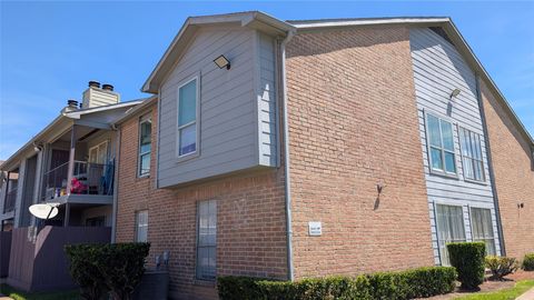 Photo of 9350 Country Creek Drive #77, Houston, TX 77036 (MLS # 21609999)