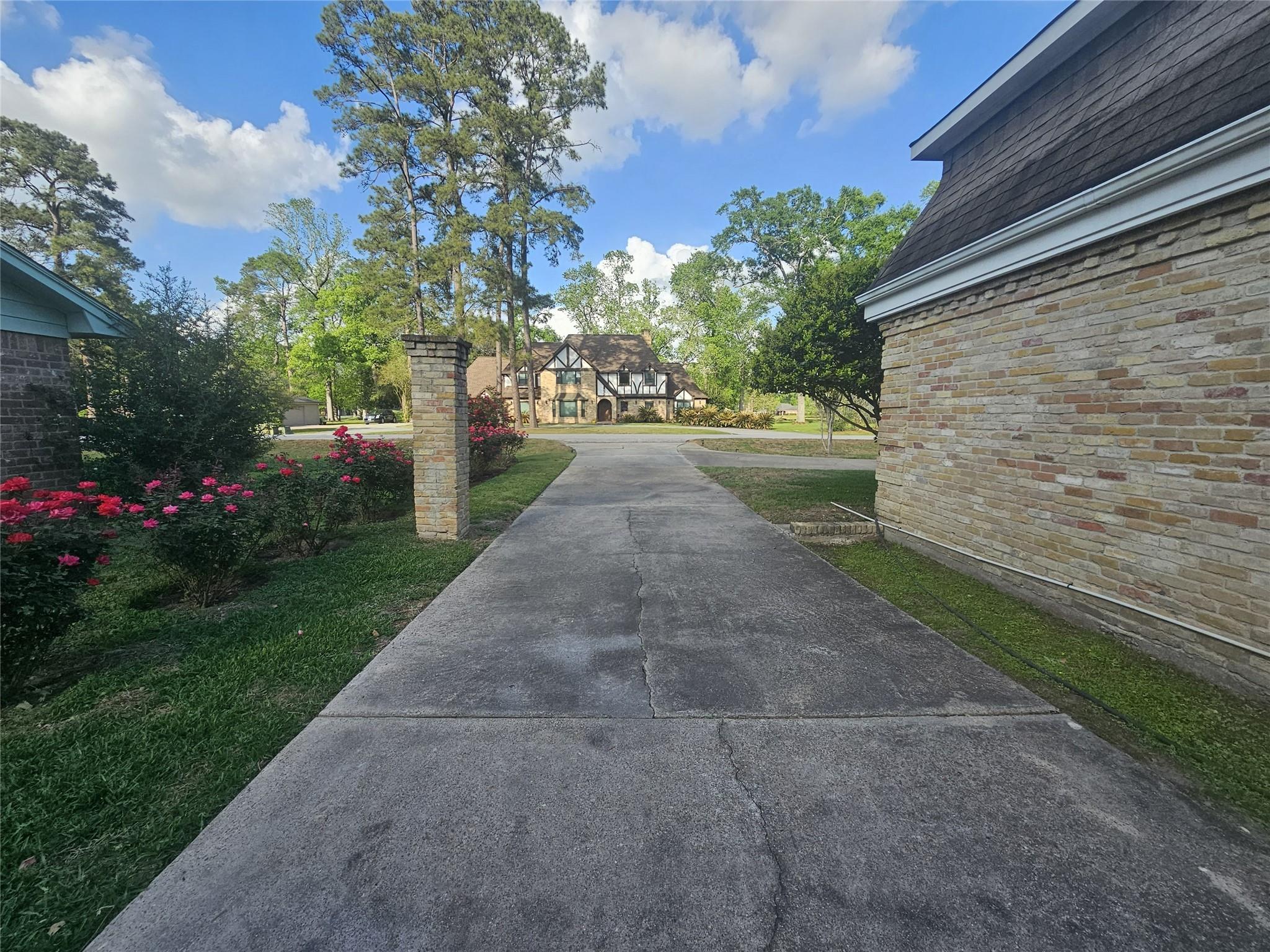 548 River Plantation Drive