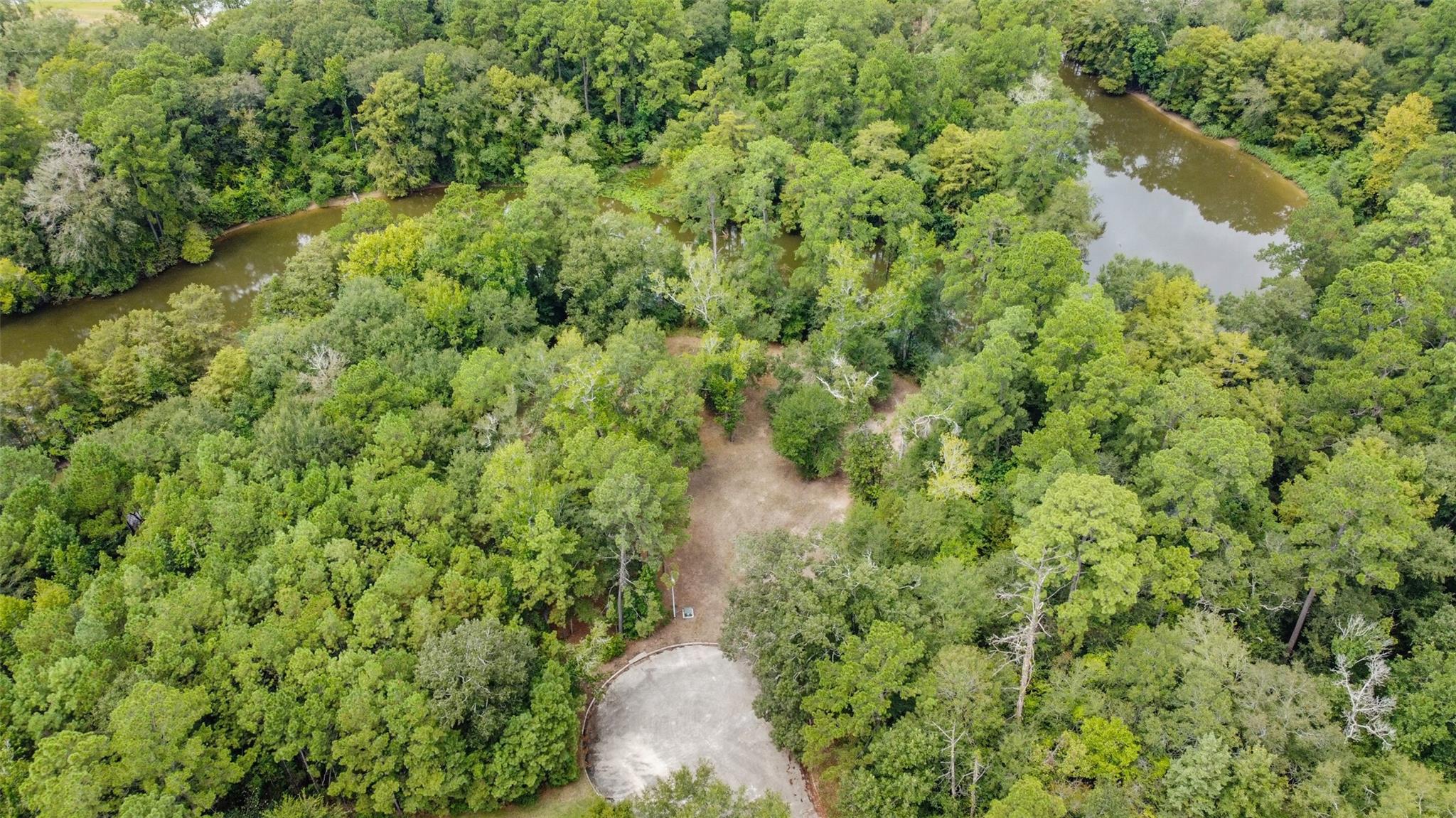 001 & 002 Farmcreek Drive