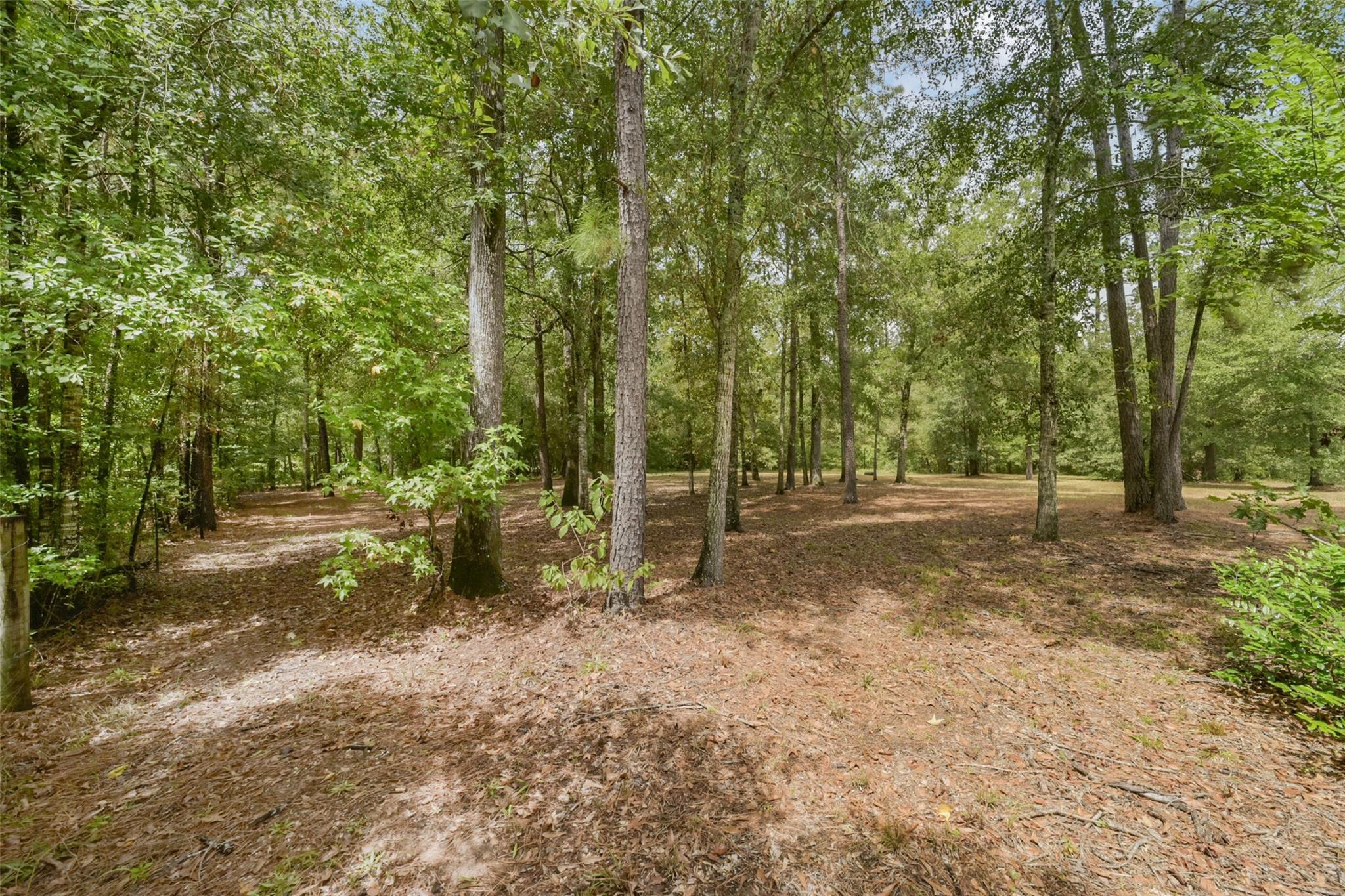 001 & 002 Farmcreek Drive