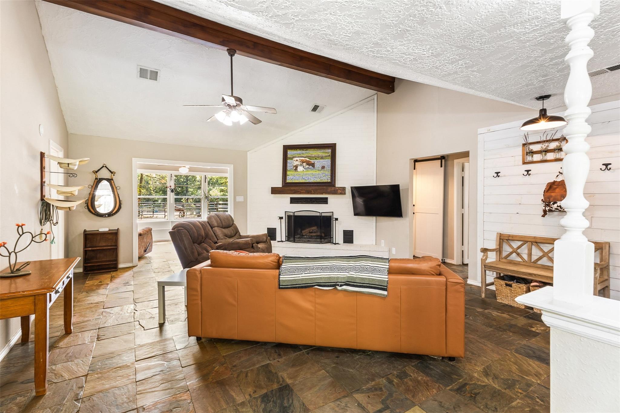 15303 Stagecoach Road