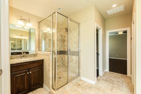 Tiny photo for 238 Creekside Lane, Lake Jackson, TX 77566 (MLS # 53555888)