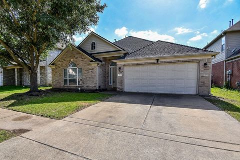 Photo of 4915 Ibis Lake Court, Katy, TX 77449 (MLS # 95974317)