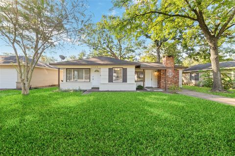 Photo of 1005 Callahan Avenue, Conroe, TX 77301 (MLS # 33761549)