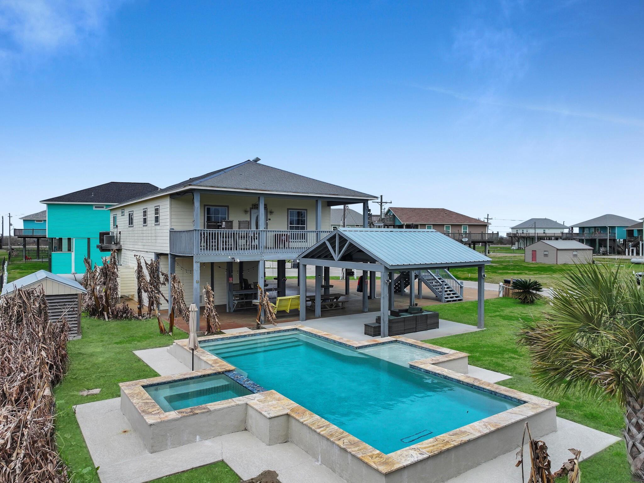 959 Tidelands Drive