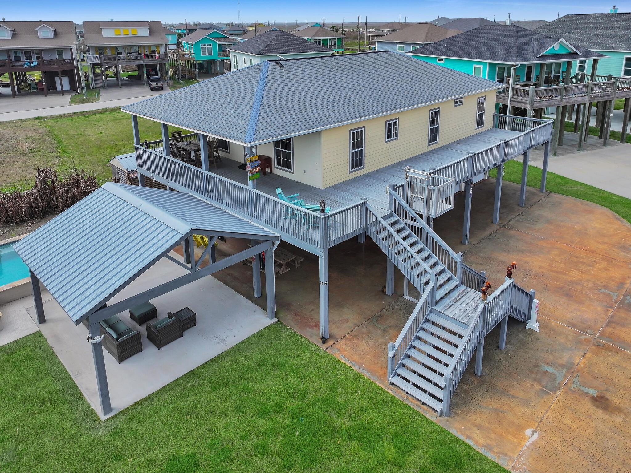 959 Tidelands Drive