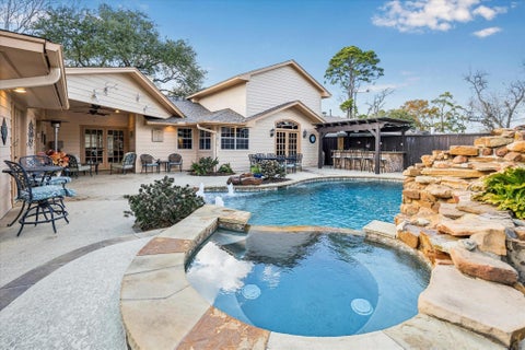 Photo of 1502 Adkins Road, Houston, TX 77055 (MLS # 17300734)