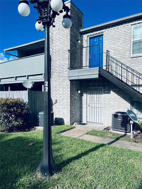 Photo of 9700 Leawood Boulevard #1116, Houston, TX 77099 (MLS # 43564496)