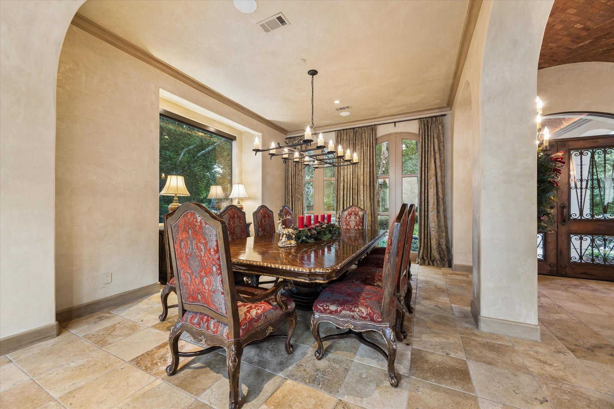 2 Lacewood Lane