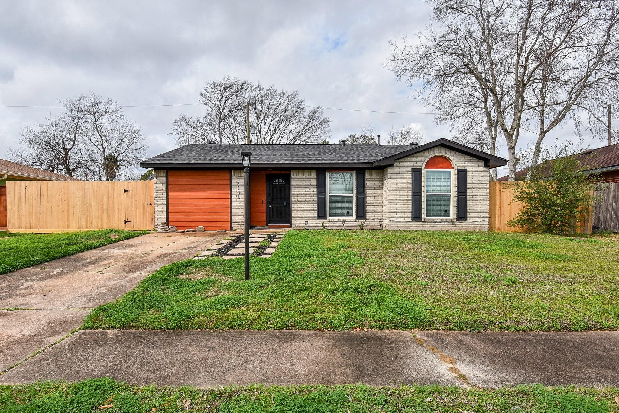 13306 Innshire Lane - Photo 2