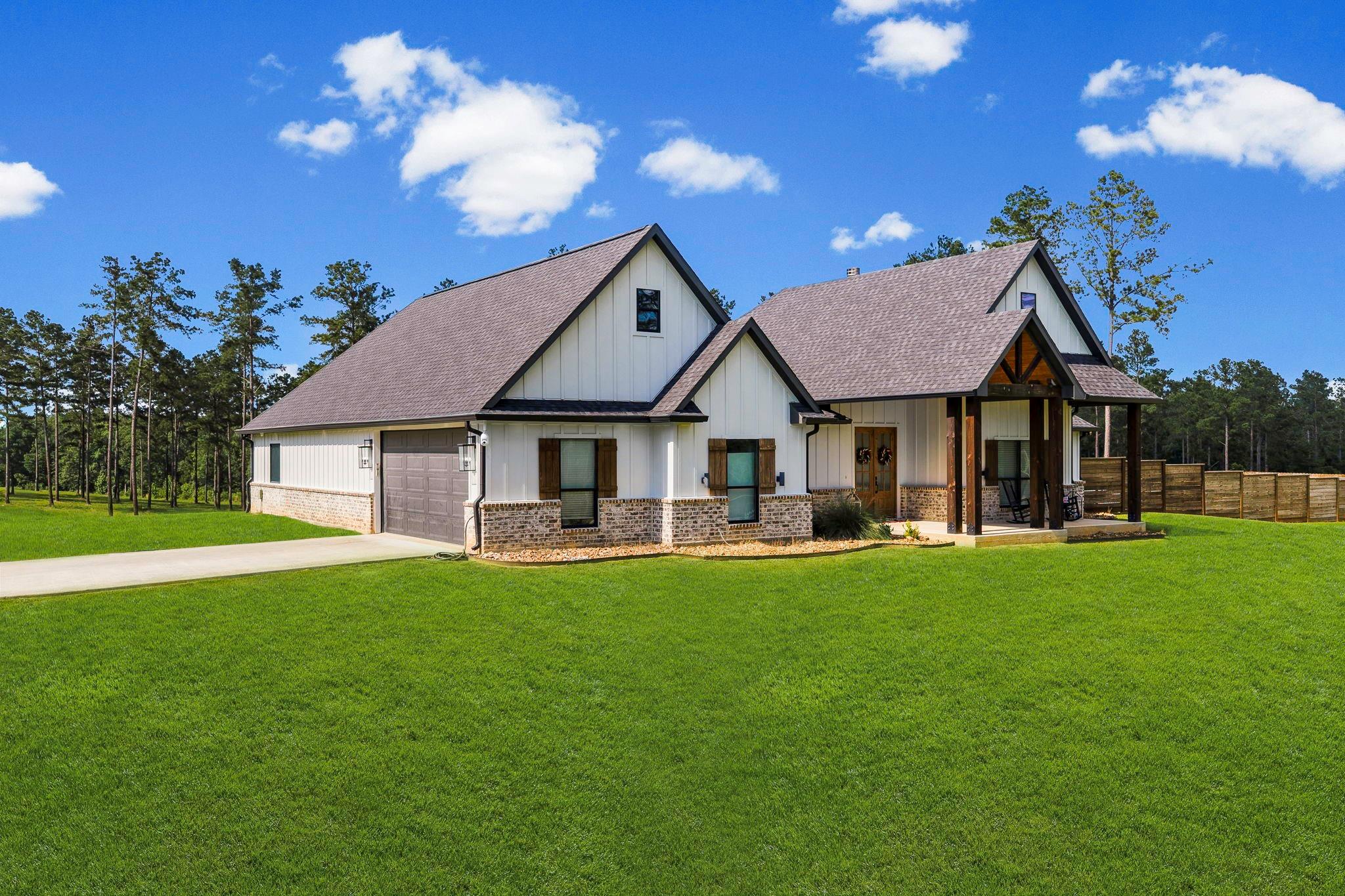 309 Rolling Pines Drive