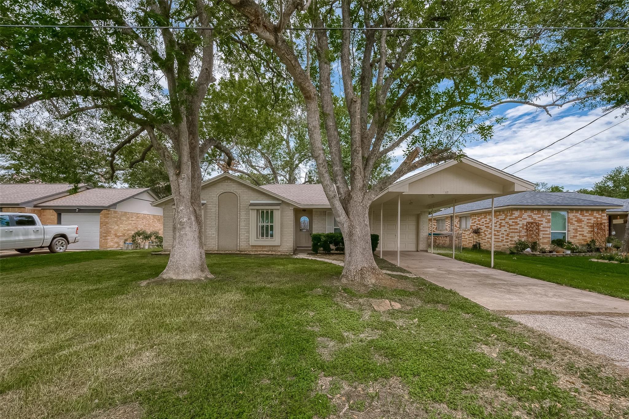 3327 Beasley Avenue