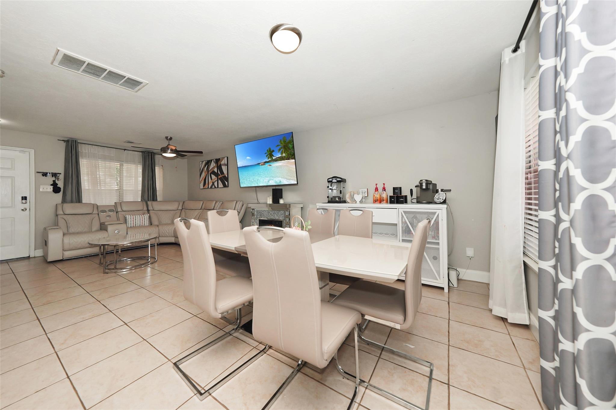 4711 Ivy Meadow Lane