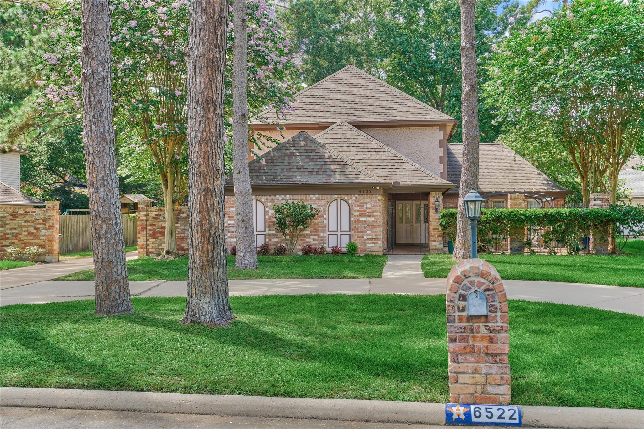6522 Castle Pine Lane