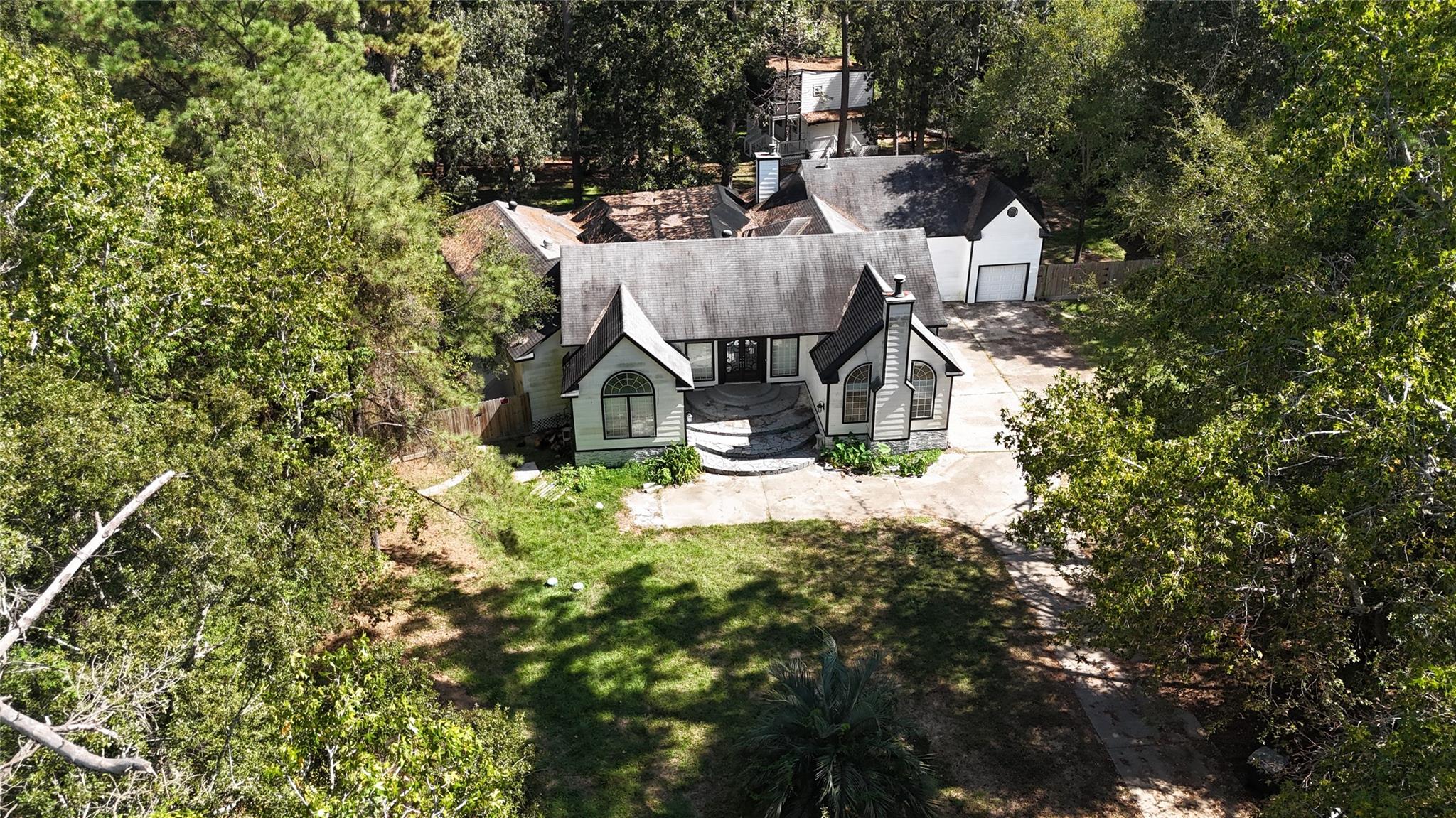29702 E Hawthorne Drive
