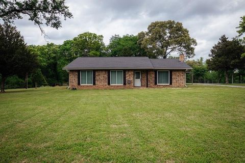 Photo of 10647 E Fm 3178, Oakwood, TX 75855 (MLS # 52314238)