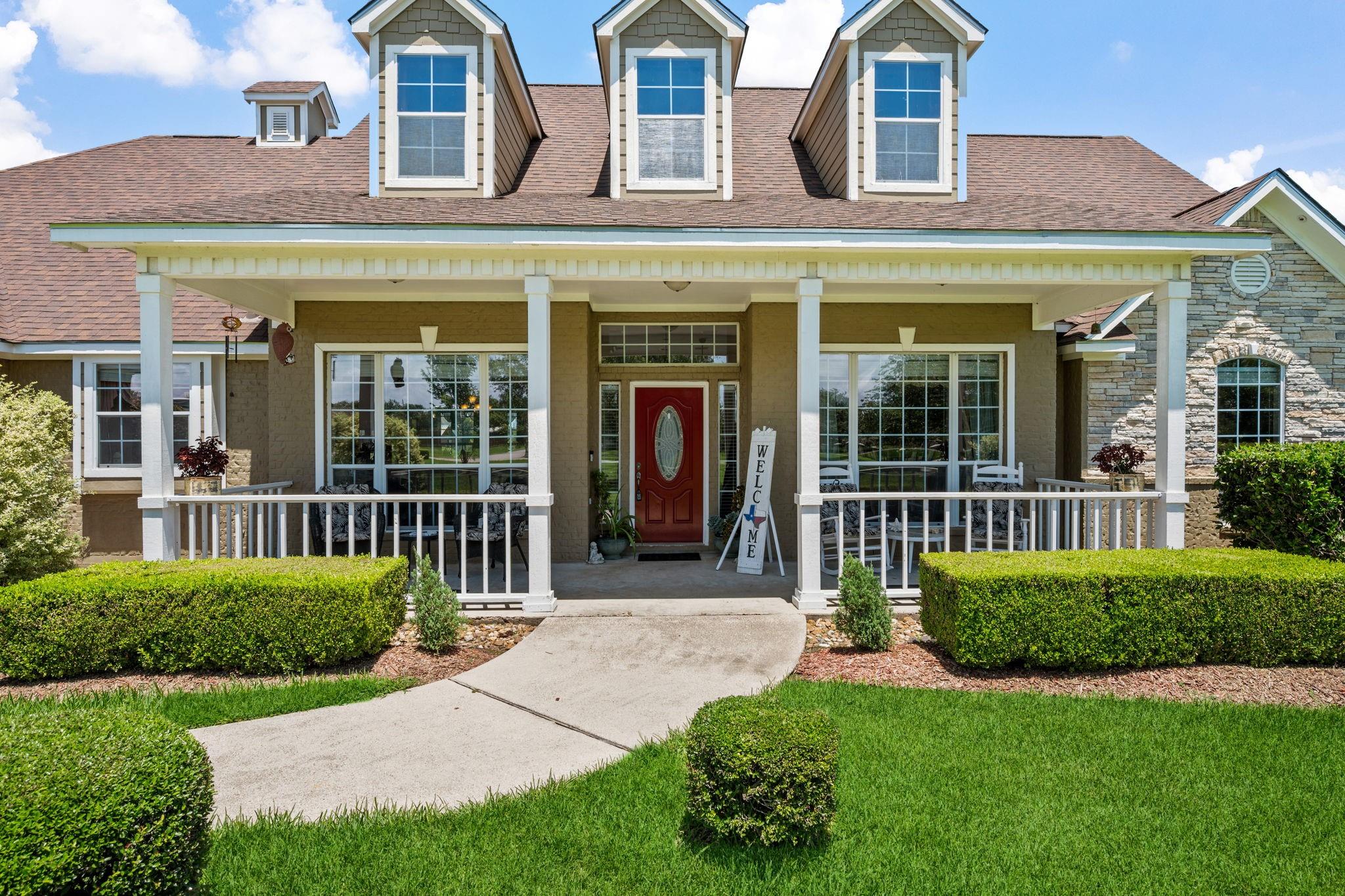 15602 Devin Lane
