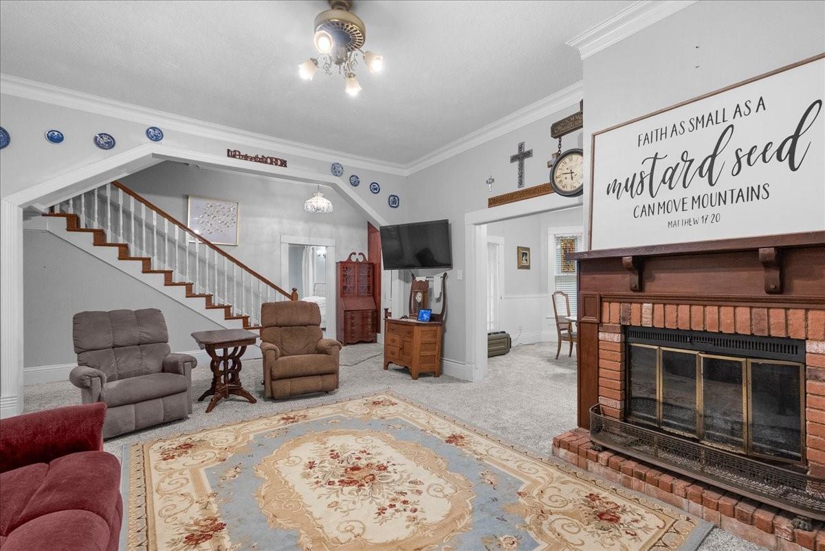 271 Private Road 456