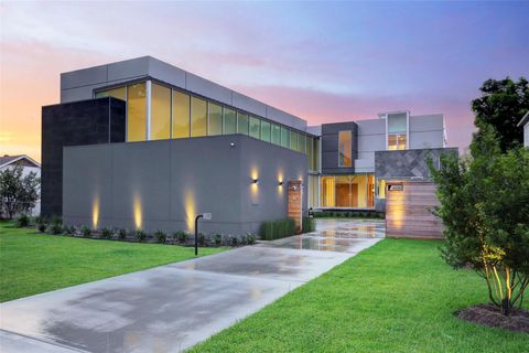 4616 Oleander Street Bellaire TX 77401