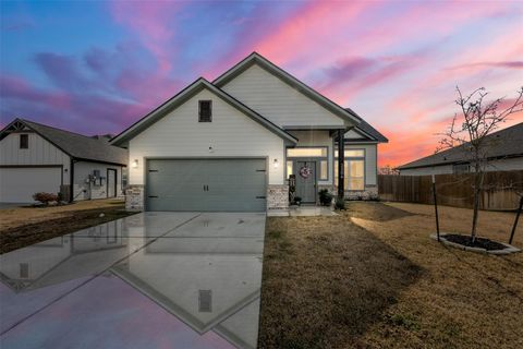 Photo of 2506 Lightfoot Lane, Bryan, TX 77803 (MLS # 24169076)