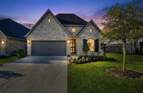 Photo of 31443 Splitting Willow Way, Fulshear, TX 77441 (MLS # 26714216)