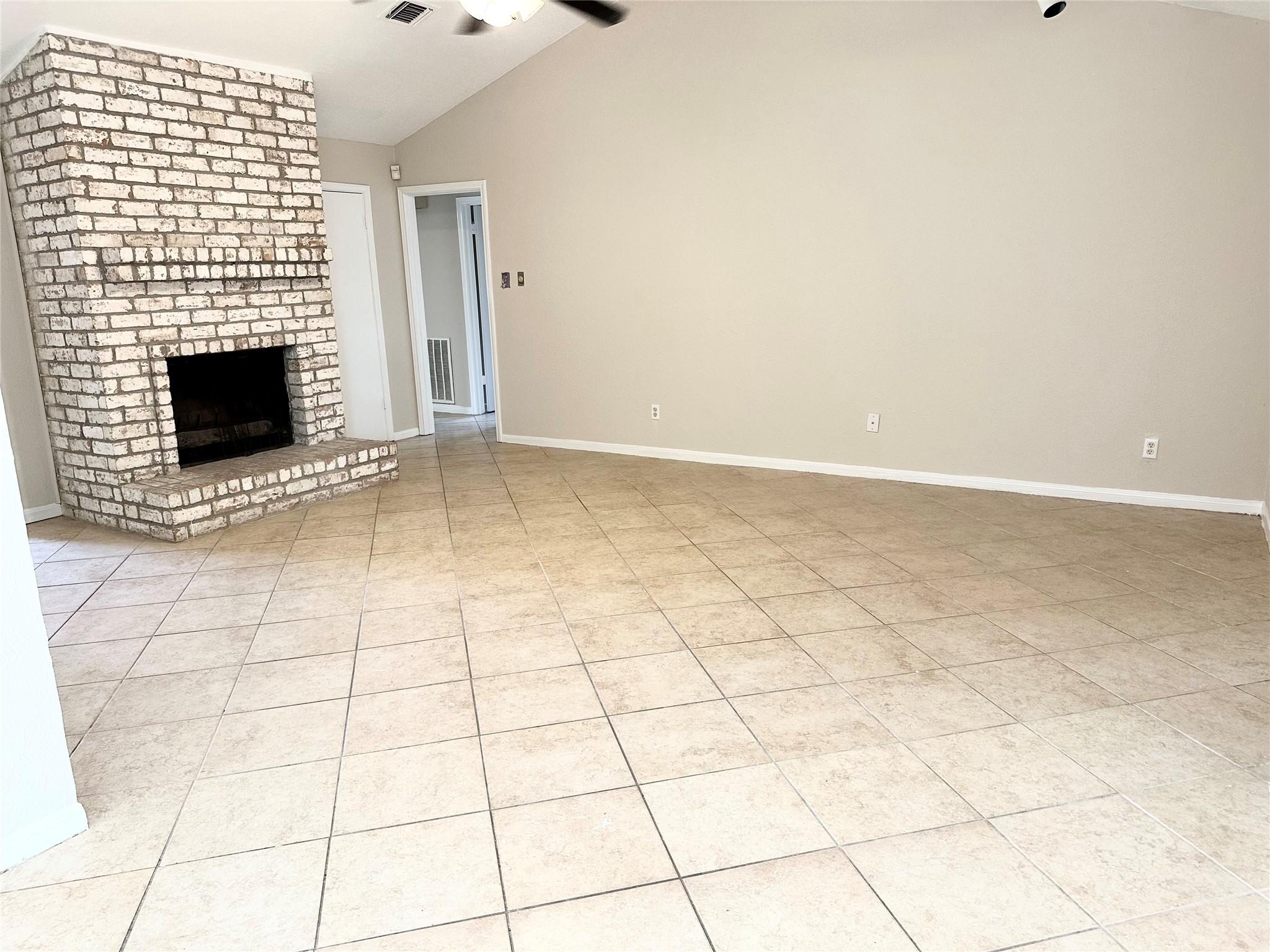 13615 Fernhill Drive