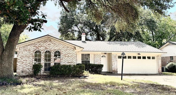 13615 FERNHILL DR, SUGAR LAND, TX 77498 - Image 0f5a389e4be4d3e3d07d98bb7a9bea64/637171627