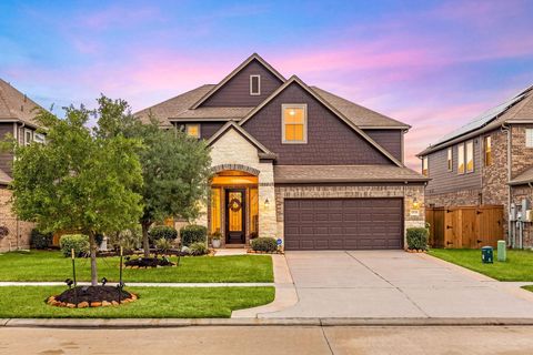 Photo of 13124 Morning Villa Drive, Texas City, TX 77568 (MLS # 16048112)