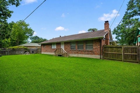 Tiny photo for 1721 Crest Hill Drive, Conroe, TX 77301 (MLS # 37367741)