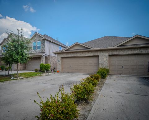 Photo of 508 N 7th Street, La Porte, TX 77571 (MLS # 29407498)