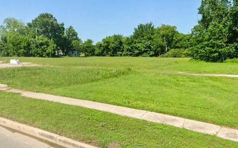 Vacant Land For Sale - 1501 S La Salle Street<br/> Navasota, TX 77868