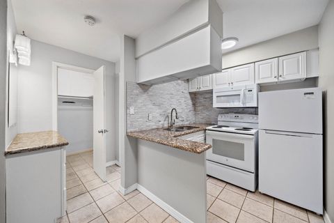 Photo of 1016 E 7th Street #7, Houston, TX 77009 (MLS # 26219245)