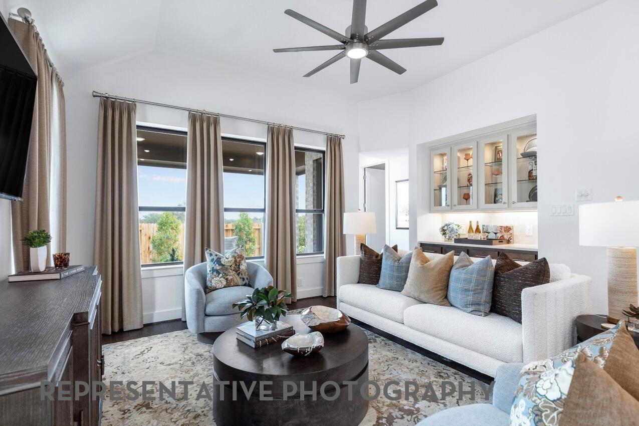 2715 Pathway Crest Lane