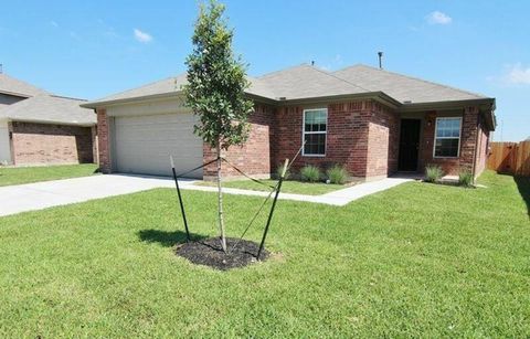 Photo of 29 Catalina Court, Manvel, TX 77578 (MLS # 64047778)