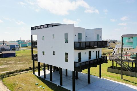 Photo of 4026 5th Street, Galveston, TX 77554 (MLS # 10478051)