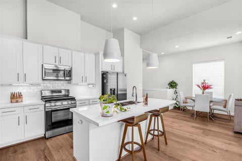 Photo of 3313 Hutchins Street, Houston, TX 77004 (MLS # 21321884)