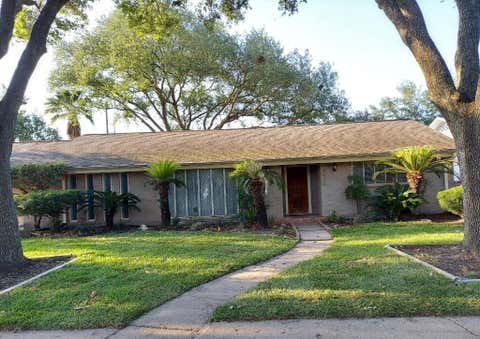 Photo of 5470 Carew Street, Houston, TX 77096 (MLS # 90489647)