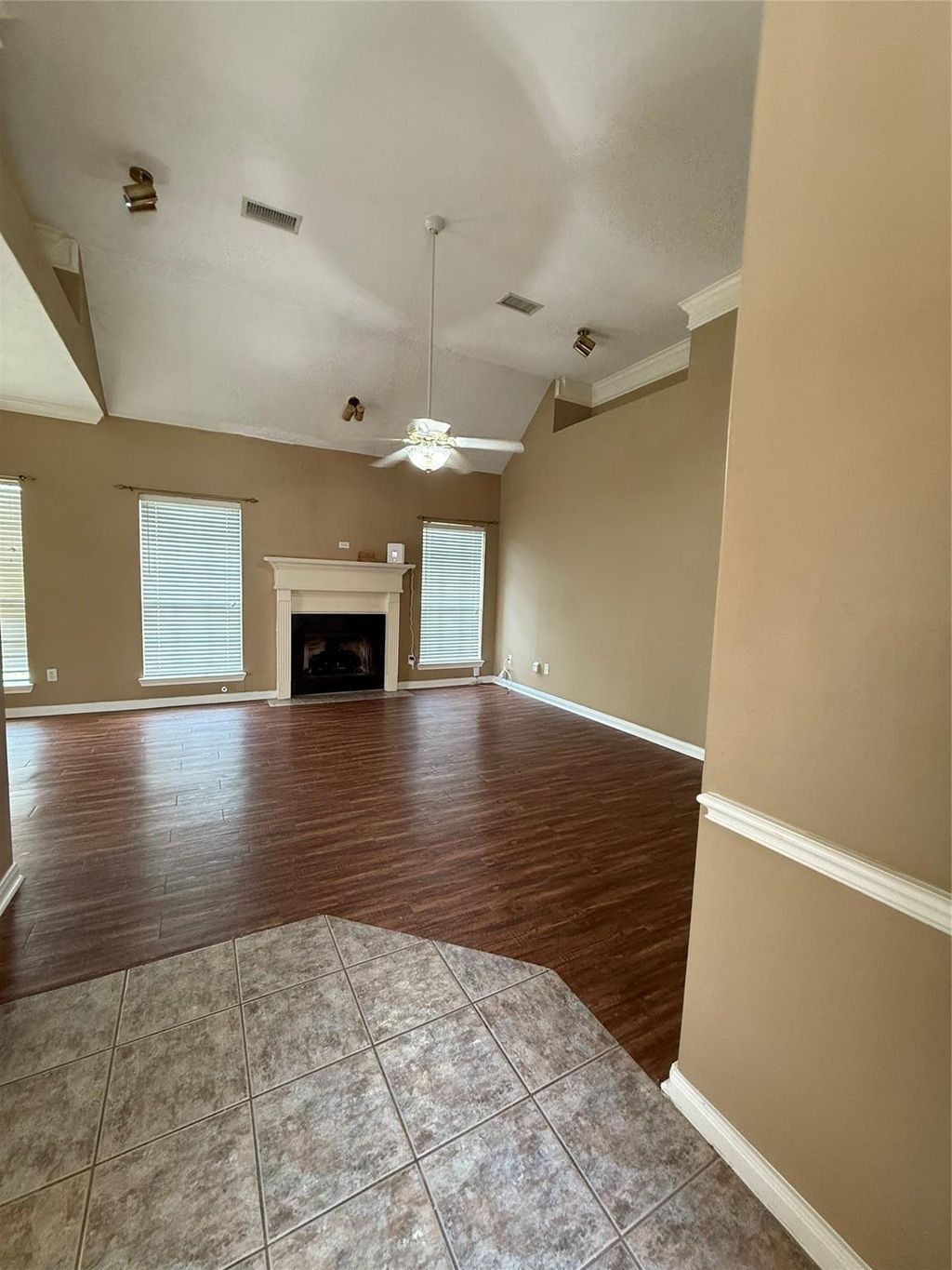 Photo of 21606 Windsor Castle Drive, Spring, TX 77388 (MLS # 19816088)