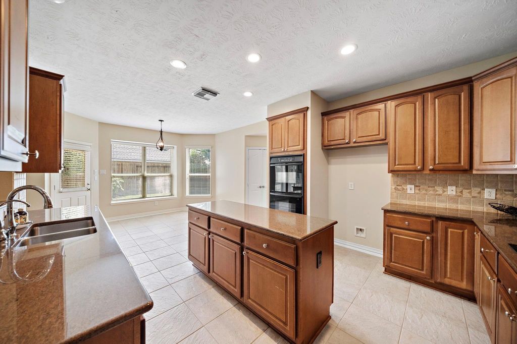 Photo of 12511 Clover Walk Lane, Houston, TX 77041 (MLS # 9530676)