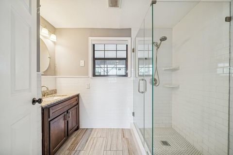 Tiny photo for 1616 Tabor Street, Houston, TX 77009 (MLS # 72832513)