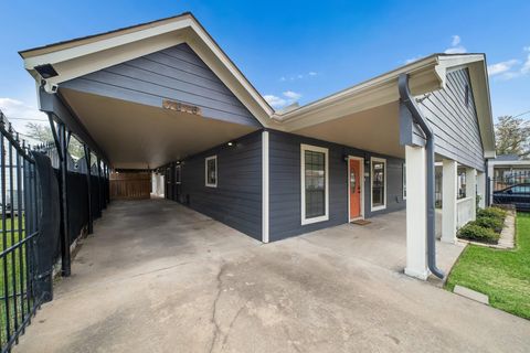 Tiny photo for 1616 Tabor Street, Houston, TX 77009 (MLS # 72832513)