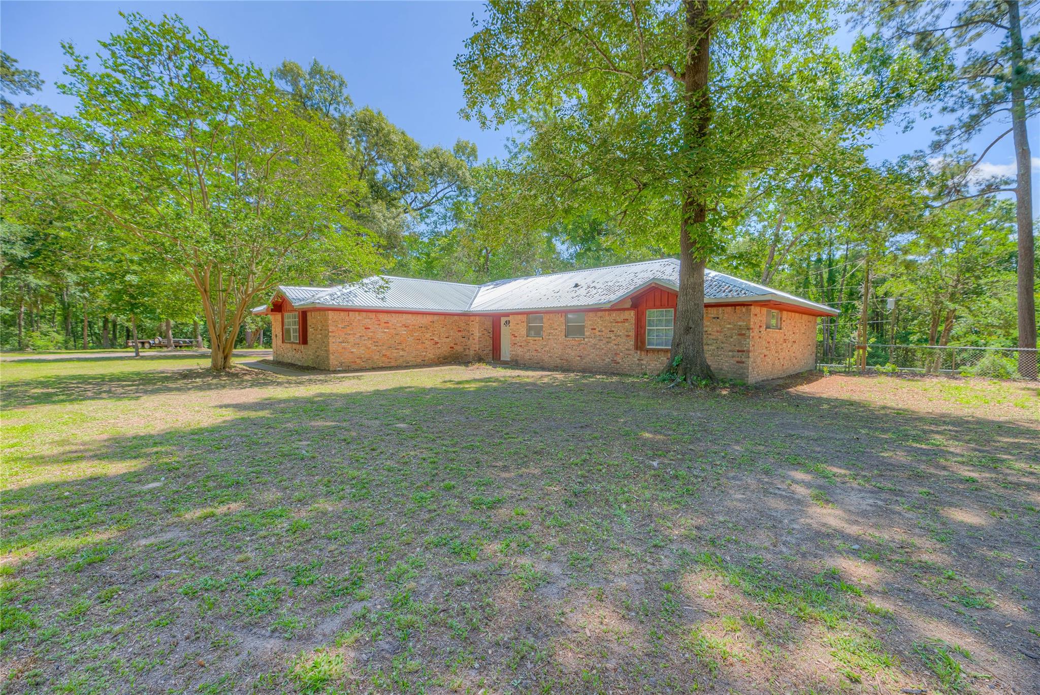 11408 Us Highway 190 E